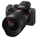 Объектив Sony 12-24mm, f/4.0G для камер NEX FF SEL1224G.SYX