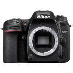 Цифровая зеркальная фотокамера Nikon D7500 Kit + AF-S DX Nikkor 18-140 f/3.5-5.6G ED VR VBA510K002