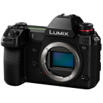 Цифровая фотокамера Panasonic Lumix S DC-S1EE-K Body