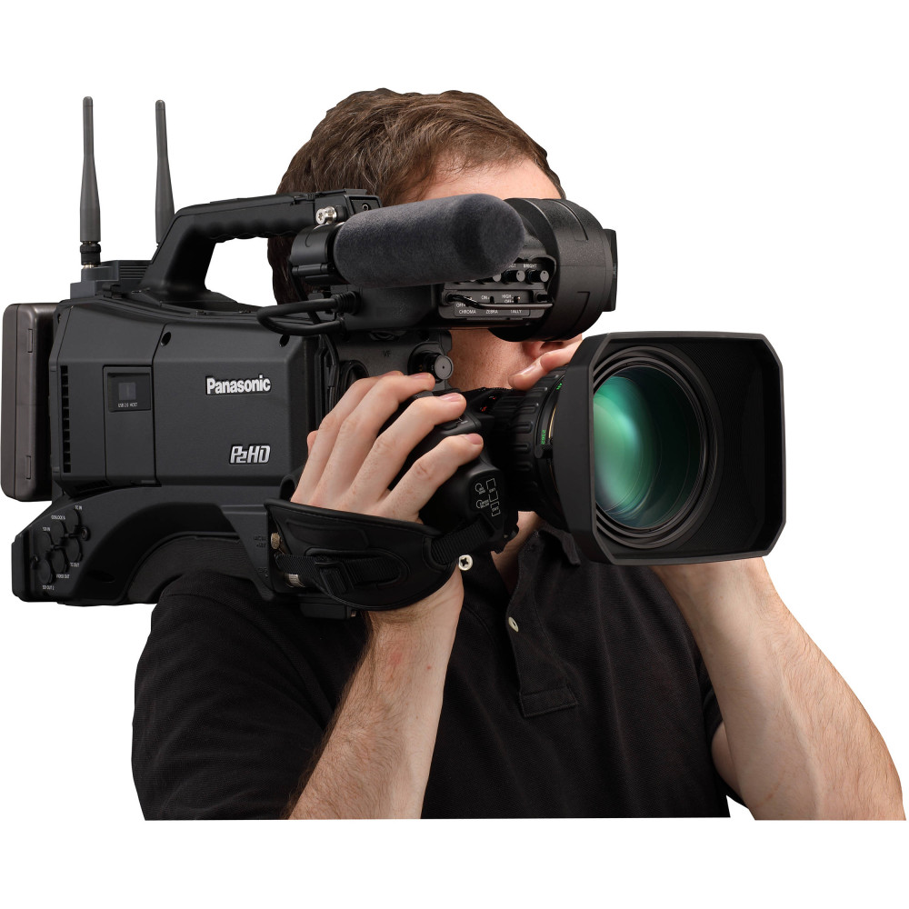 Плечевая P2HD камера Panasonic AJ-PX5100