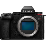 Цифровая фотокамера Panasonic Lumix S DC-S5M2EE Body