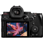 Цифровая фотокамера Panasonic Lumix S DC-S5M2KEE Kit S-R2060E f/3.5-5.6