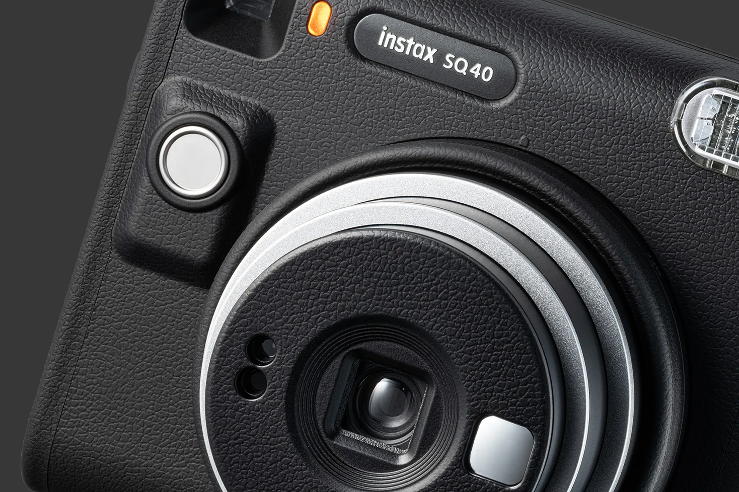 Instax Square SQ 40 в руках