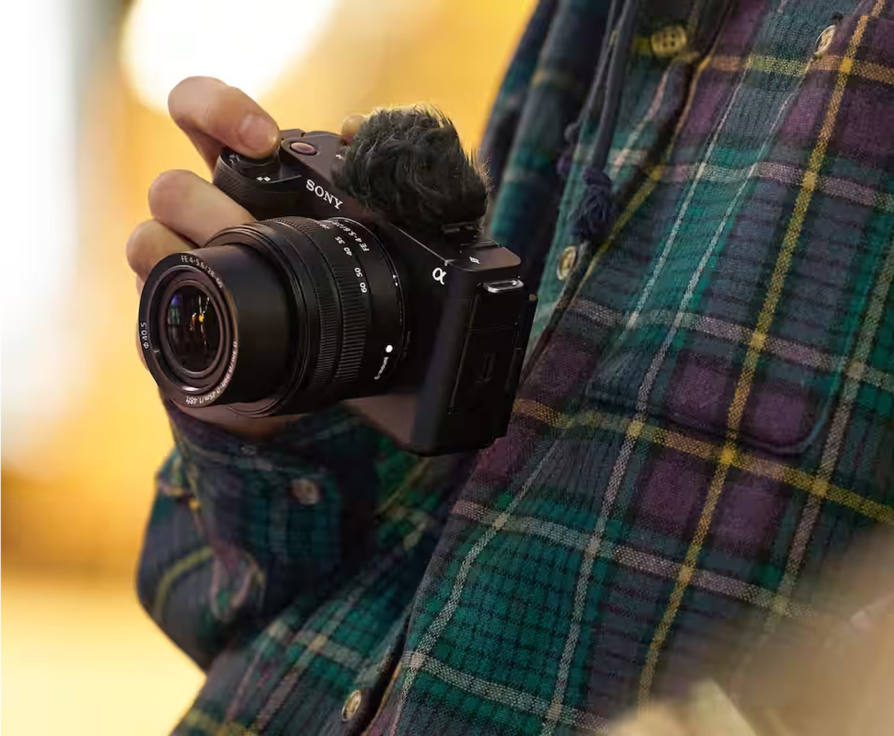 Sony ZV-E1 — стабилизация, микрофон и управление