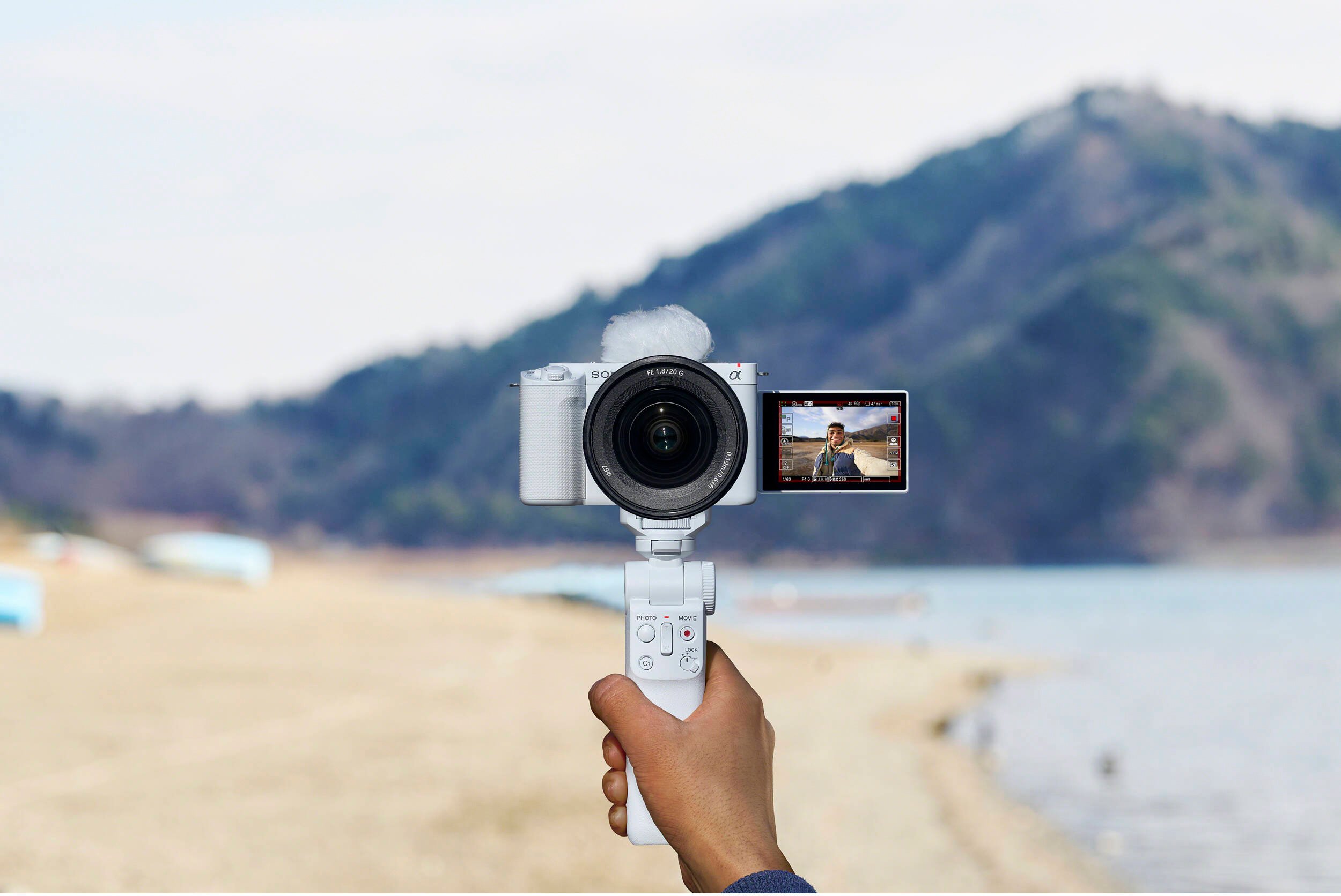 Sony ZV-E1 — стабилизация, микрофон и управление (белая версия)